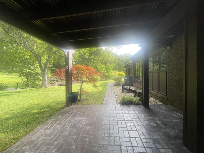 Listing Image 156
