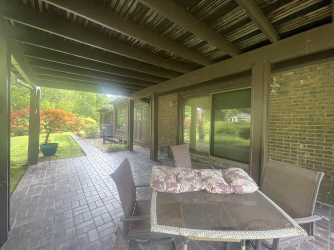 Listing Image 157