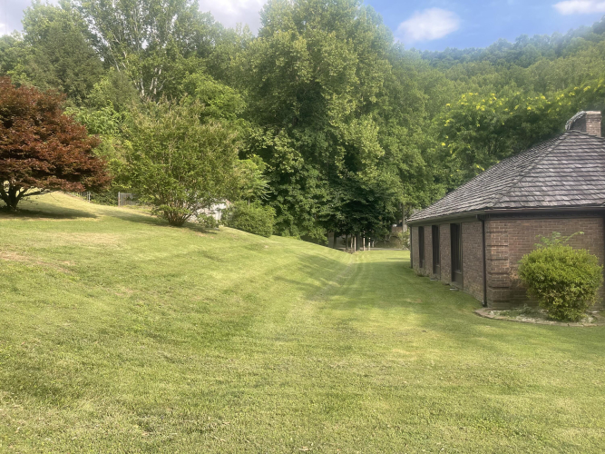 Listing Image 175