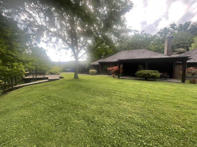 Listing Image 178