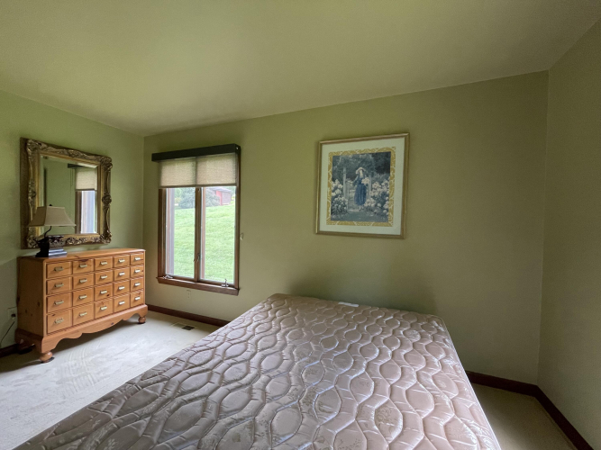 Listing Image 79