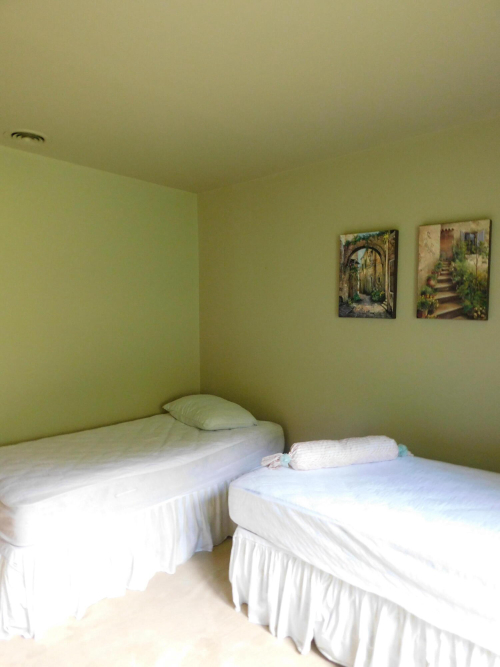 Listing Image 84