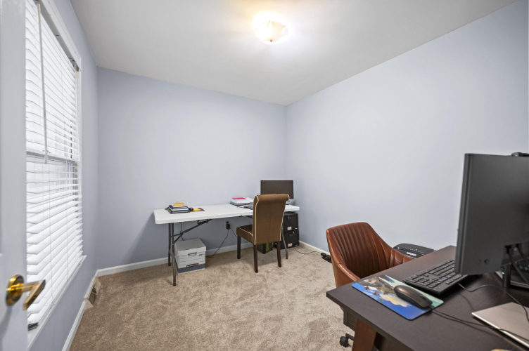 Listing Image 23