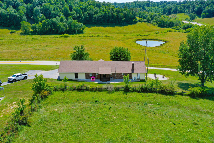 Listing Image 44