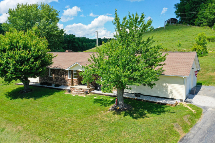 Listing Image 54