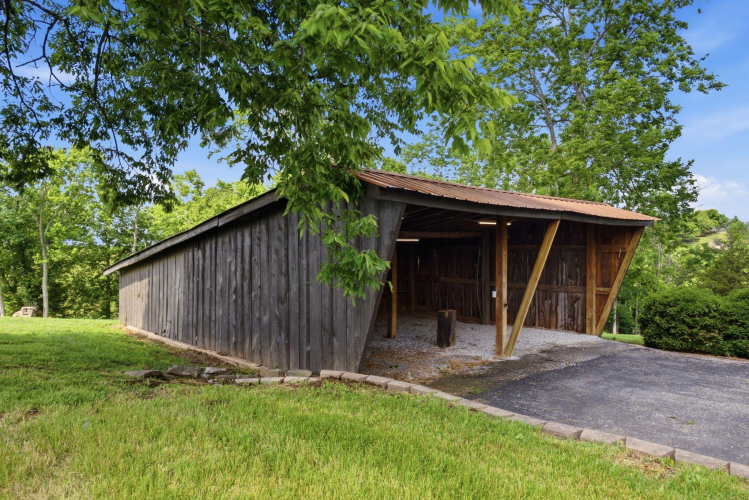 Listing Image 76