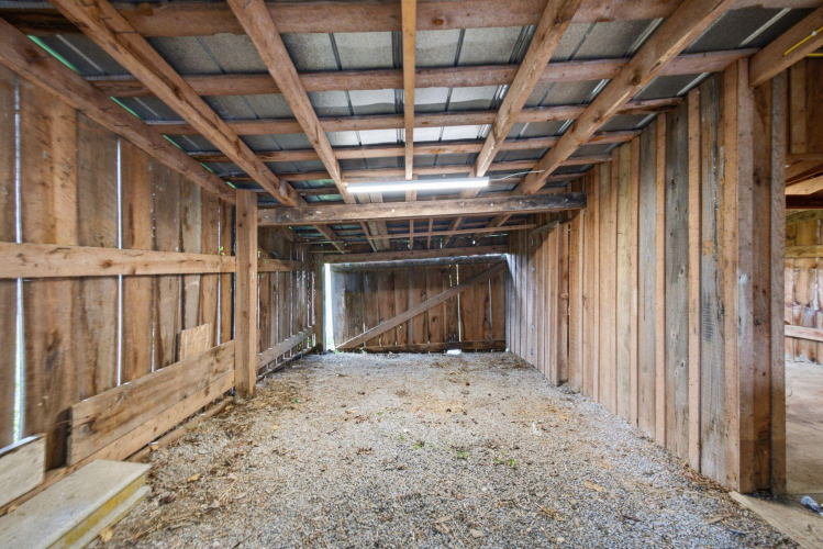 Listing Image 78
