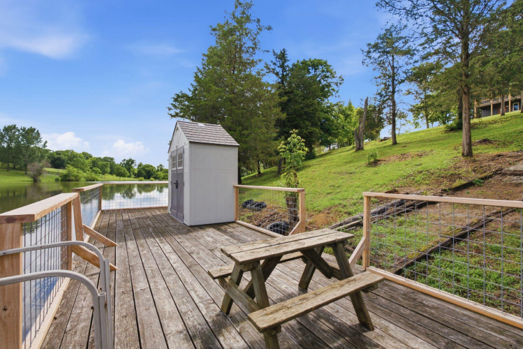 Listing Image 9