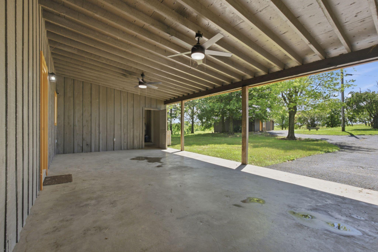 Listing Image 85