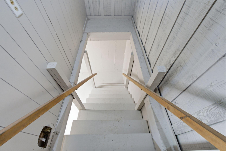 Listing Image 86