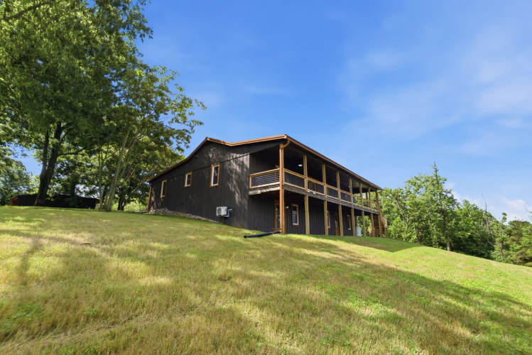 Listing Image 90