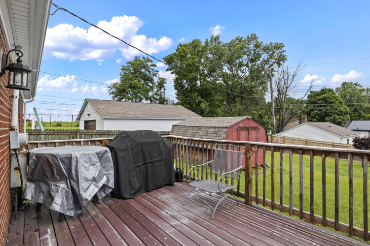 Listing Image 27