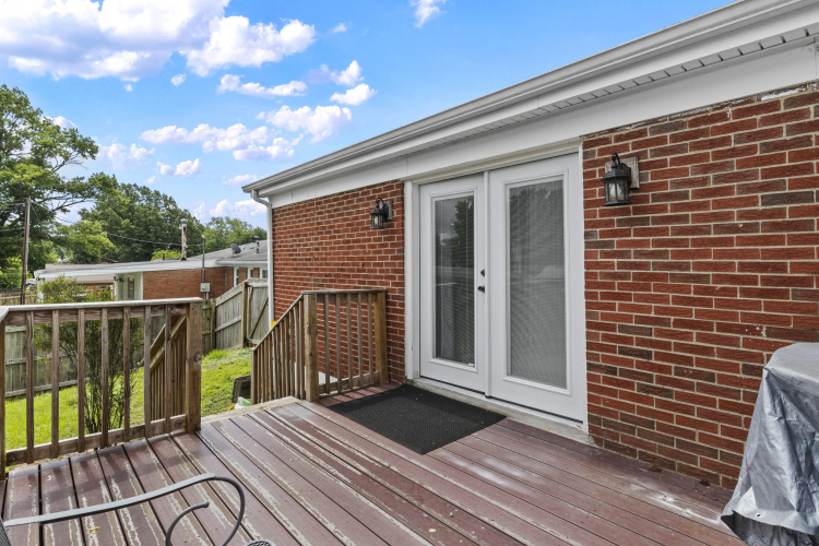 Listing Image 28