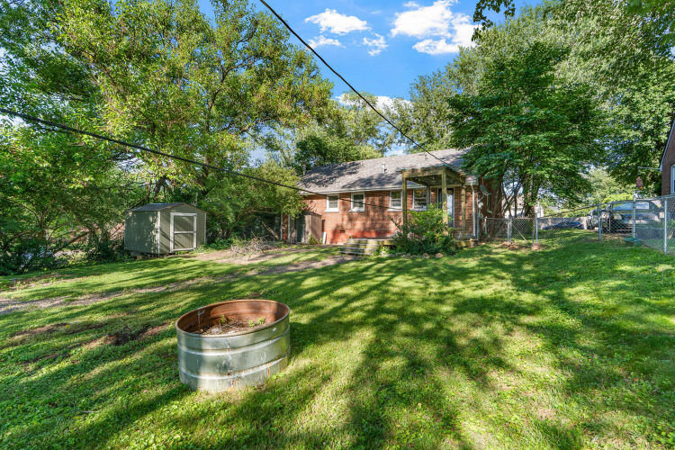 Listing Image 24