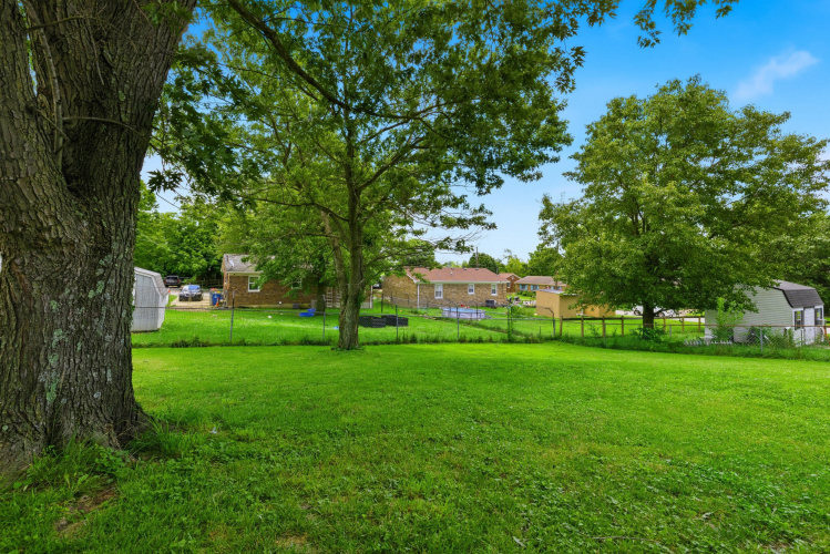 Listing Image 26