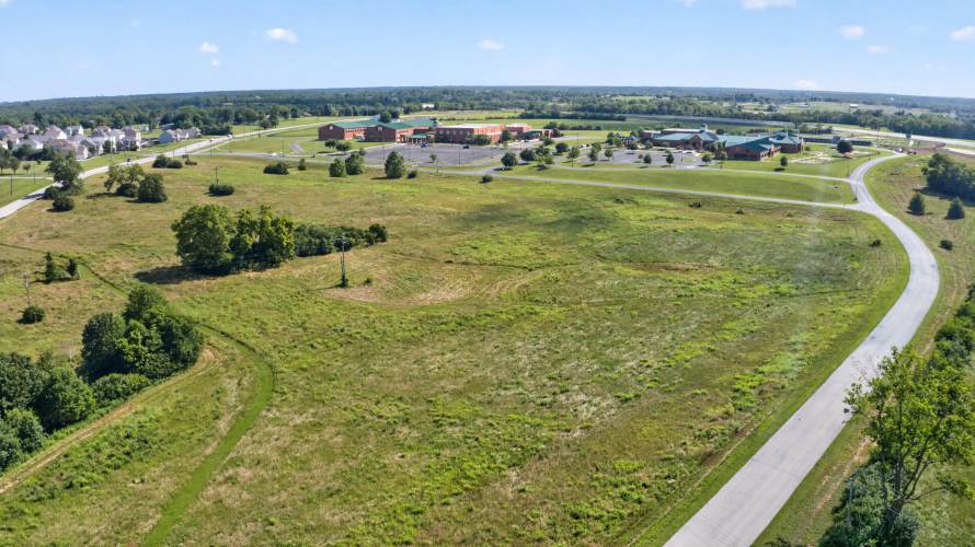Listing Image 6