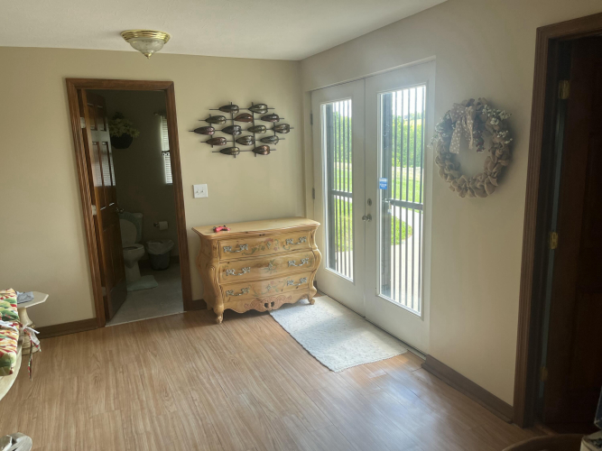 Listing Image 38