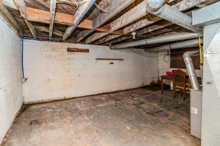 Listing Image 26