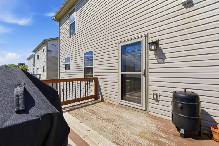 Listing Image 47