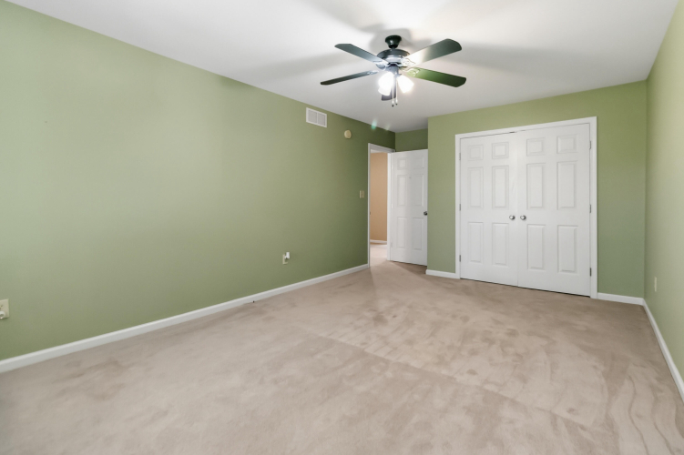 Listing Image 26