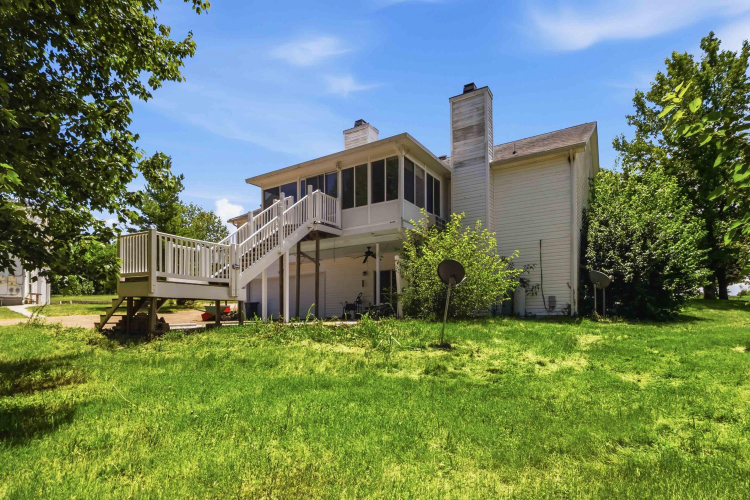 Listing Image 7