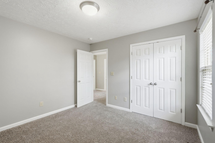 Listing Image 30
