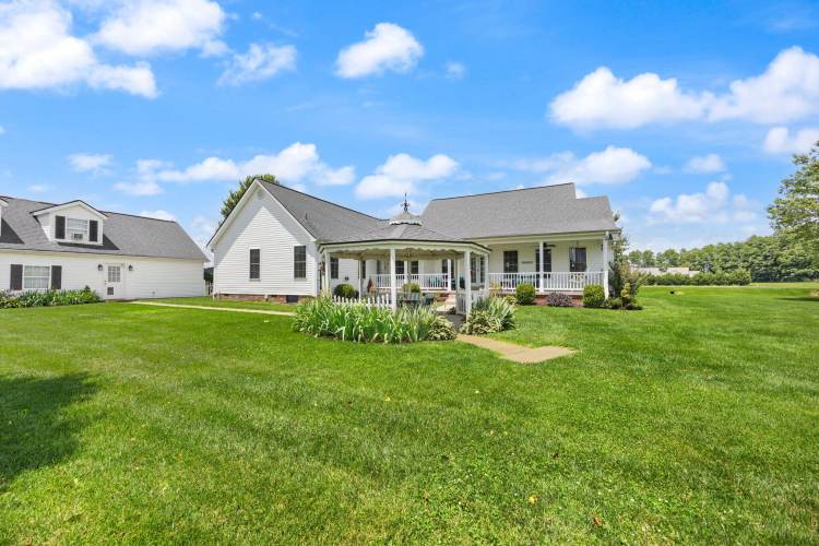 Listing Image 13