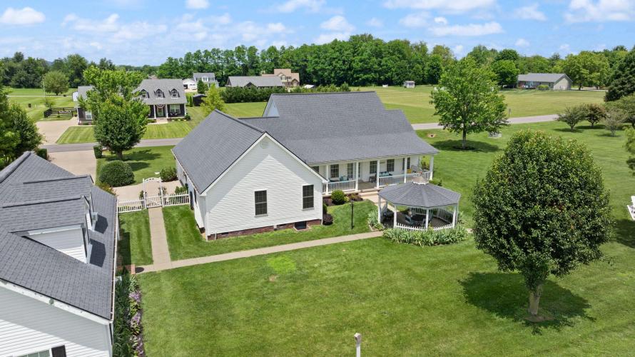 Listing Image 8