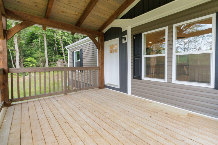 Listing Image 5