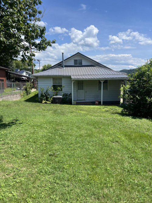 Listing Image 22