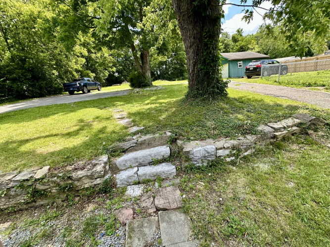 Listing Image 30