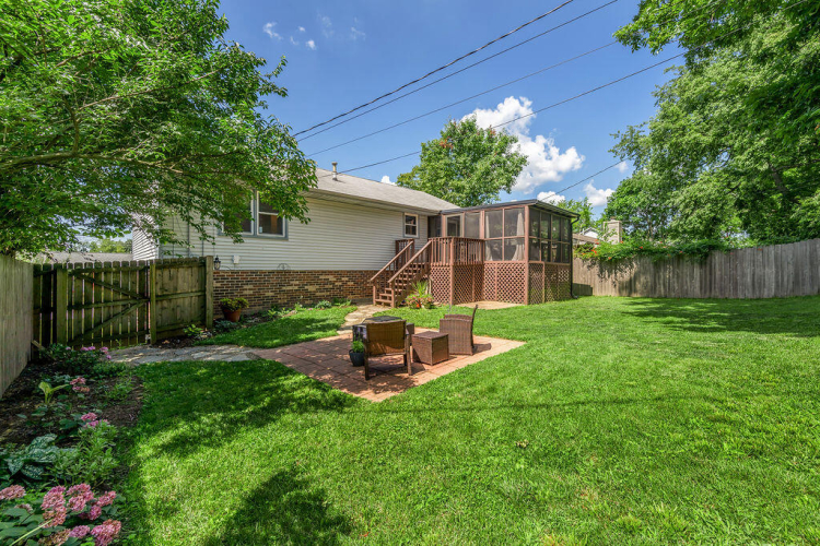 Listing Image 13