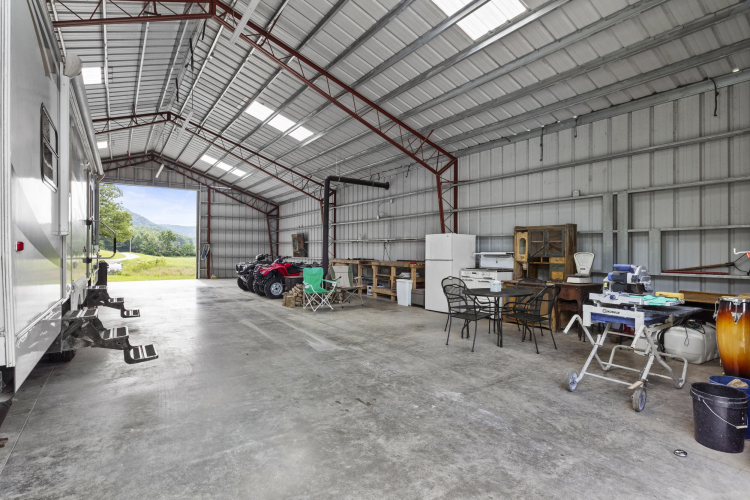 Listing Image 13