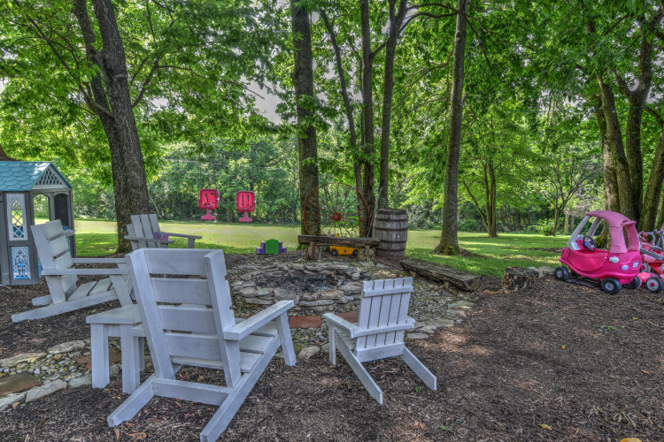 Listing Image 46