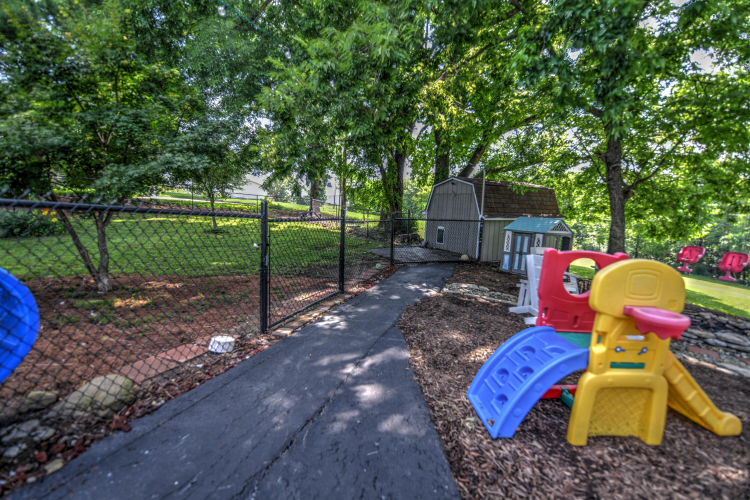 Listing Image 52
