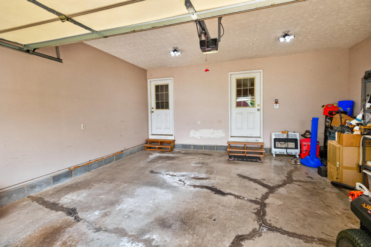 Listing Image 27