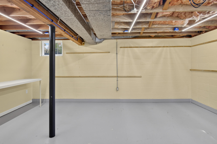 Listing Image 55