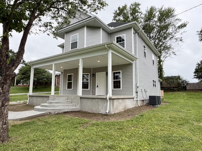 Listing Image 32