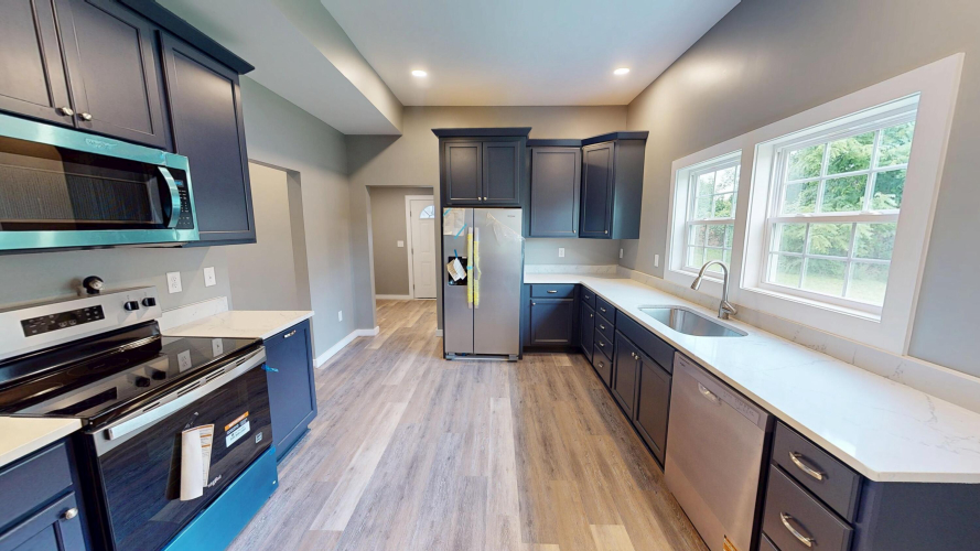 Listing Image 9