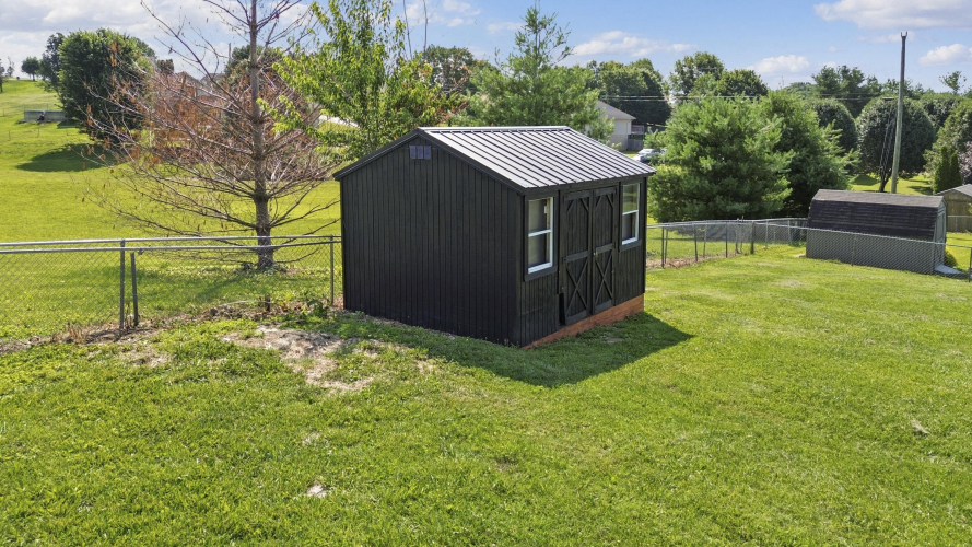 Listing Image 9