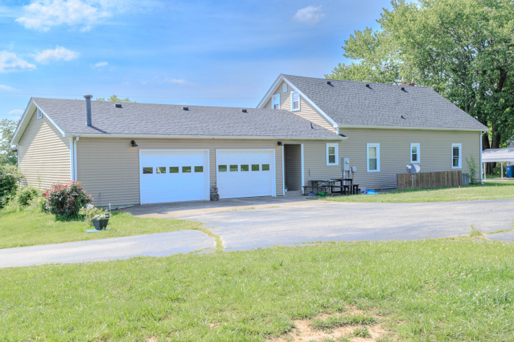 Listing Image 33