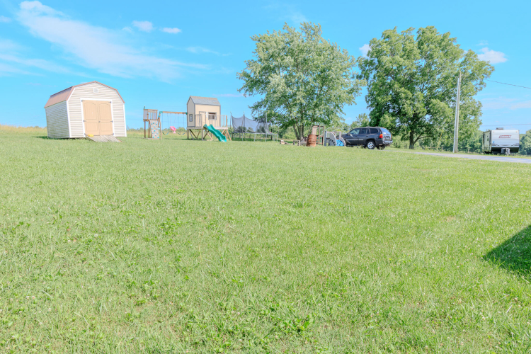 Listing Image 35