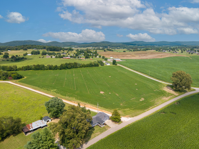 Listing Image 14