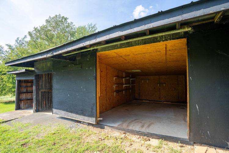 Listing Image 55