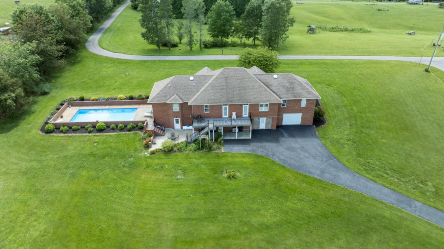 Listing Image 126
