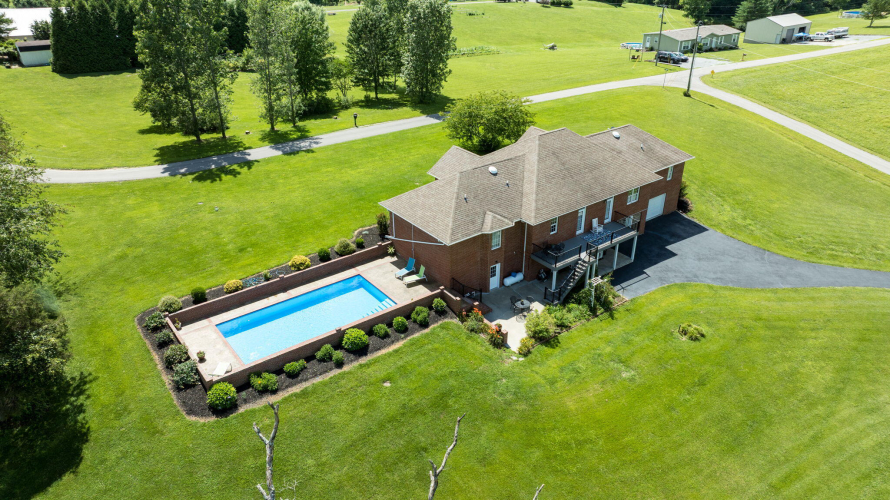 Listing Image 130