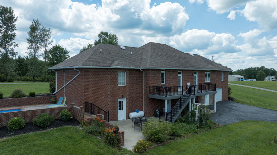 Listing Image 8