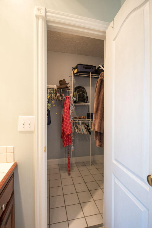 Listing Image 80