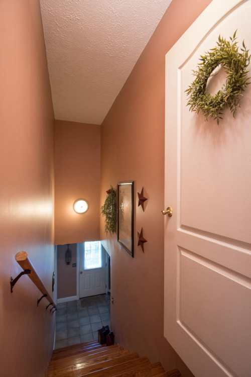 Listing Image 84