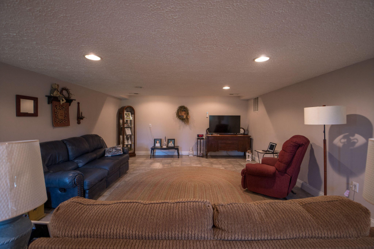 Listing Image 86